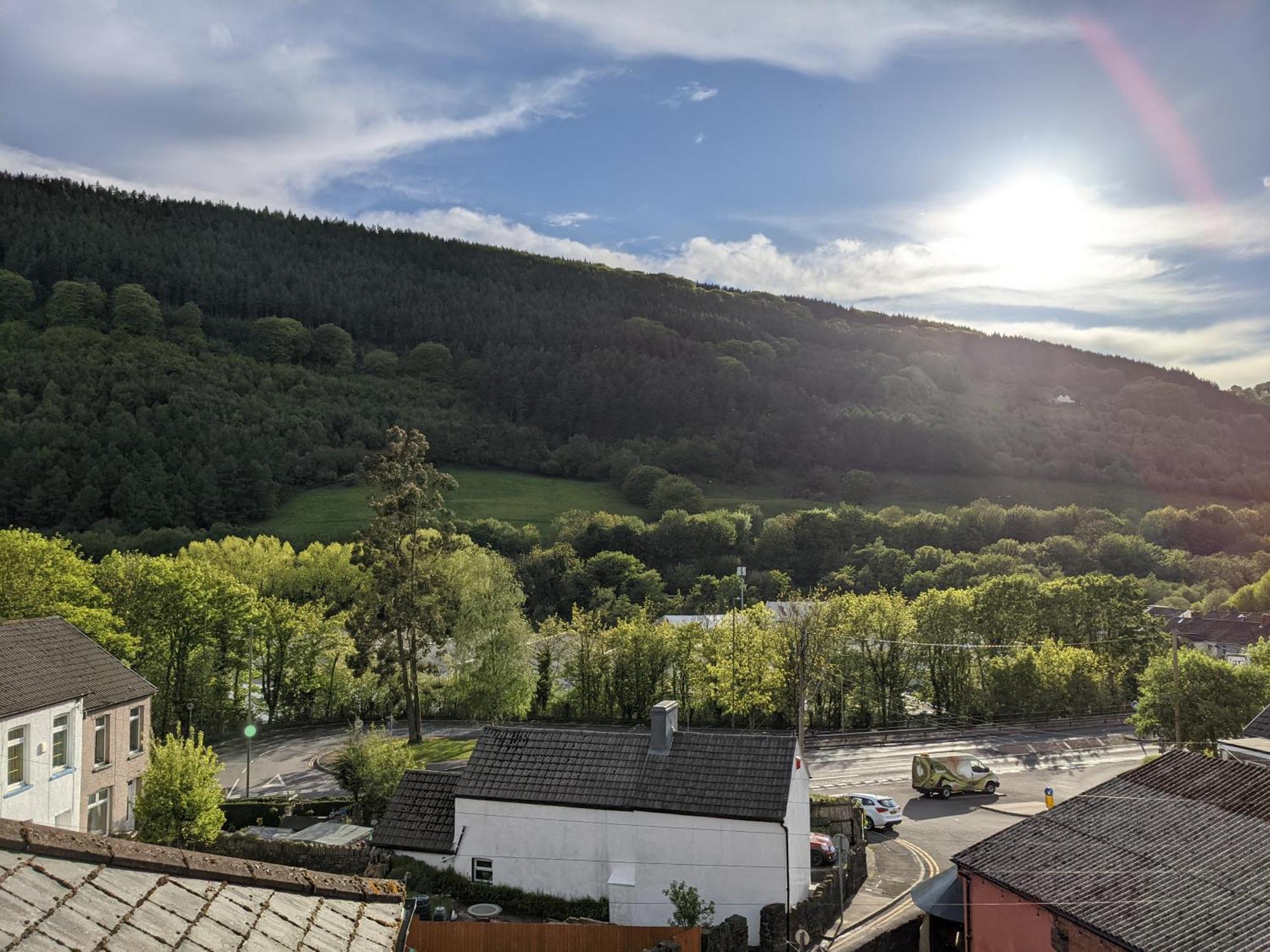 Cwmcarn Hotel & Bunkhouse Extérieur photo